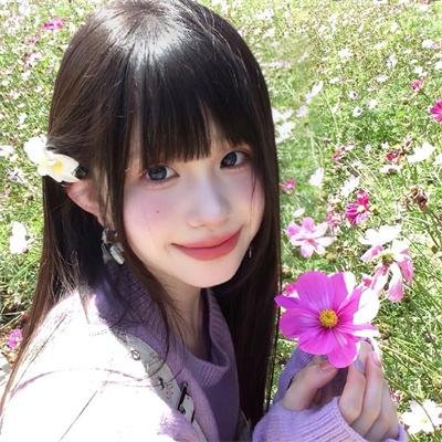 琼拜雅：三重人格